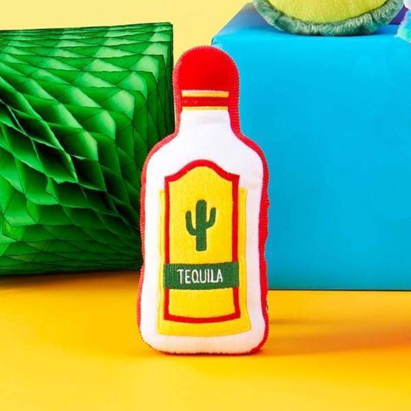 [10% OFF] ZippyPaws Squeakie Pattiez Tequila Dog Toy