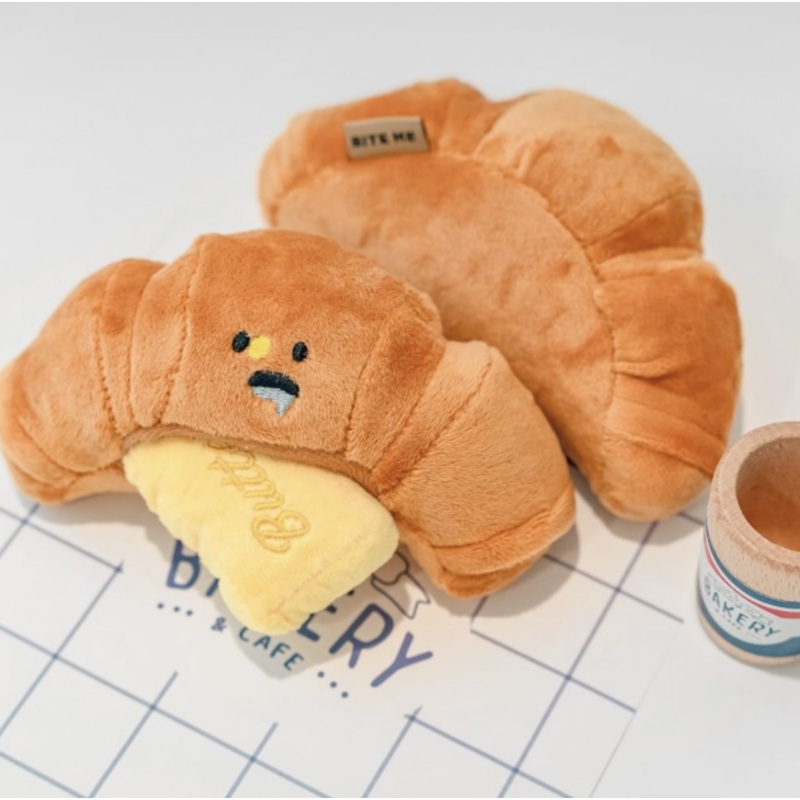 Butter Croissant Snuffle Toy