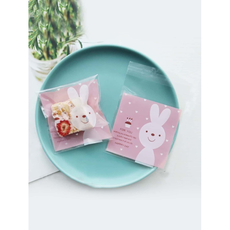 100pcs set Plastic Candy Packaging Bag Cartoon Rabbit Slogan Graphic Candy Packaging Bag For Kitchen