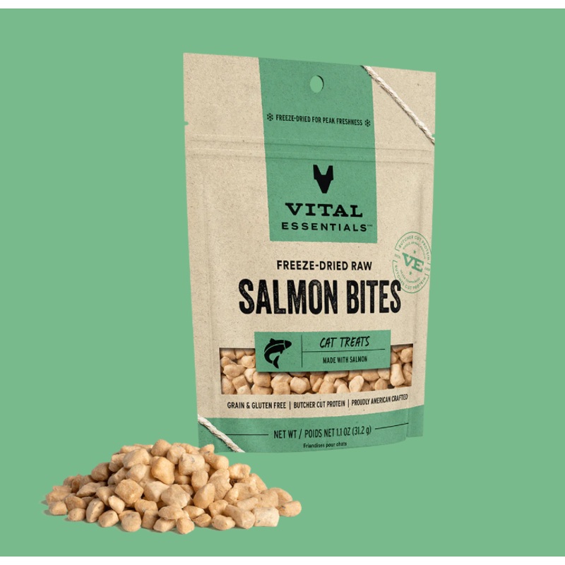 Vital Essentials Freeze-Dried Salmon Bites for Cats 31.2g